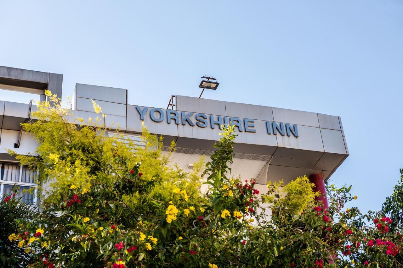 Yorkshire Inn Mount Abu Exterior photo